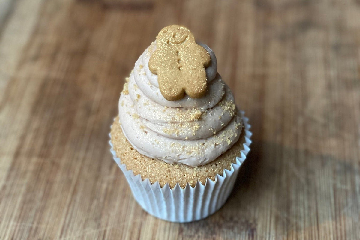 Gingerbread Festive Cupcakes – Peak Blends®
